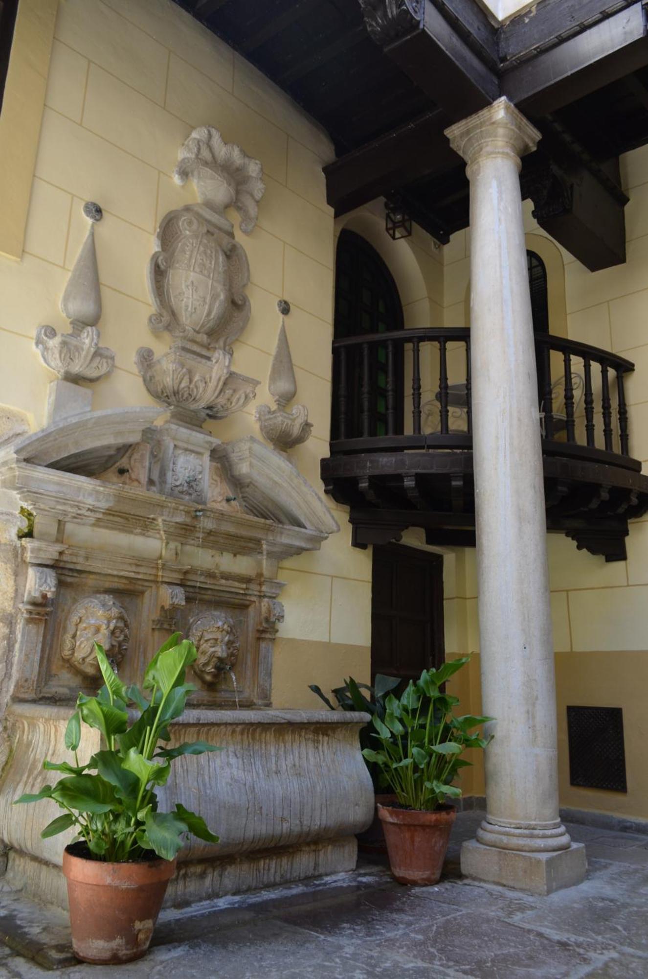 Palacio De Mariana Pineda Гранада Екстер'єр фото