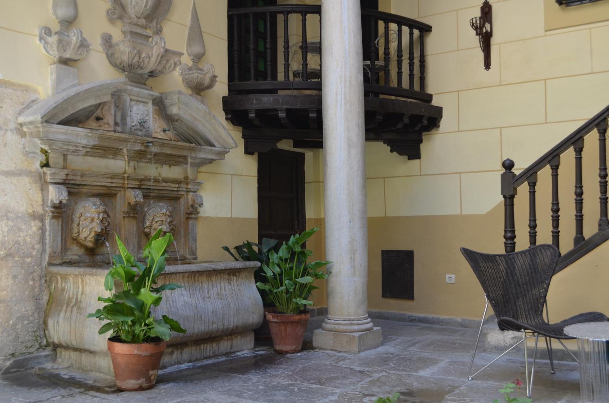 Palacio De Mariana Pineda Гранада Екстер'єр фото