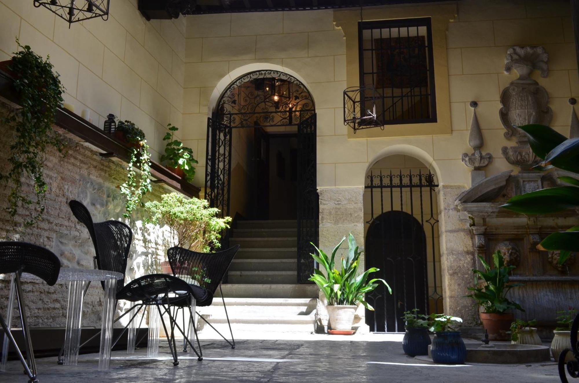 Palacio De Mariana Pineda Гранада Екстер'єр фото