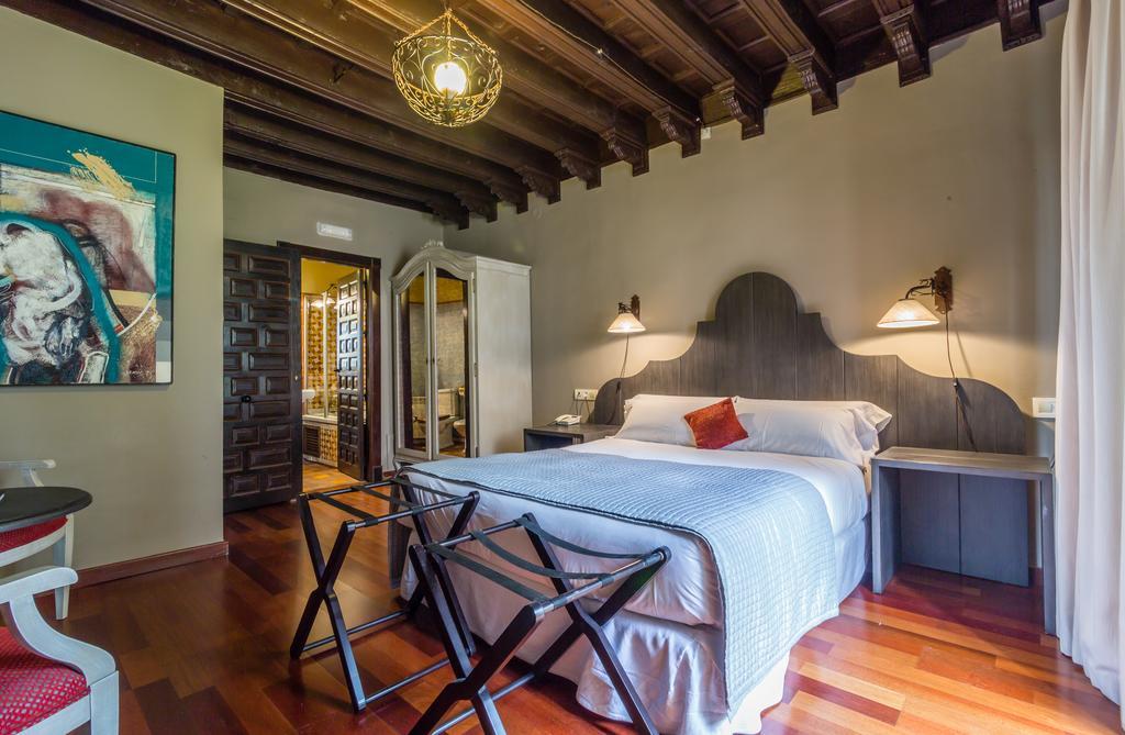 Palacio De Mariana Pineda Гранада Номер фото