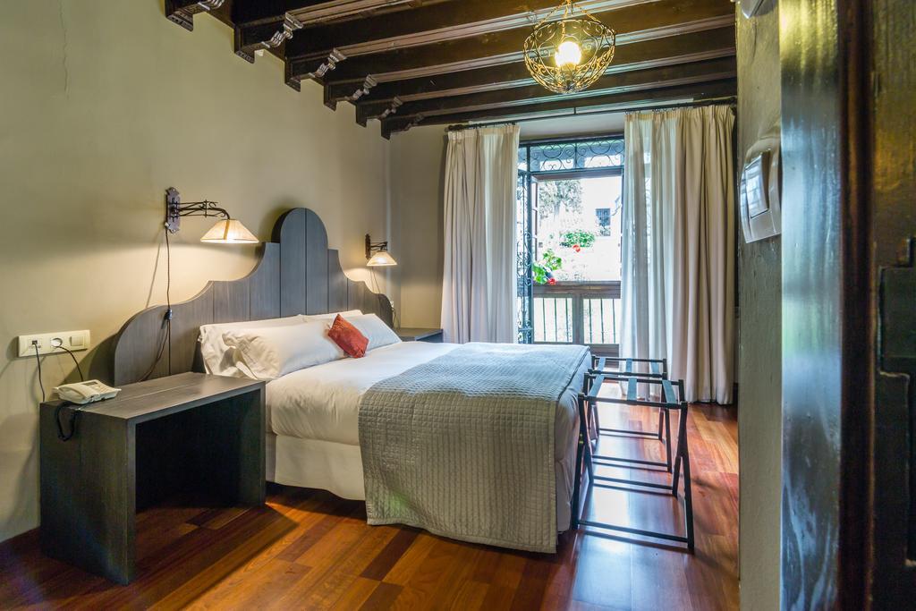 Palacio De Mariana Pineda Гранада Номер фото